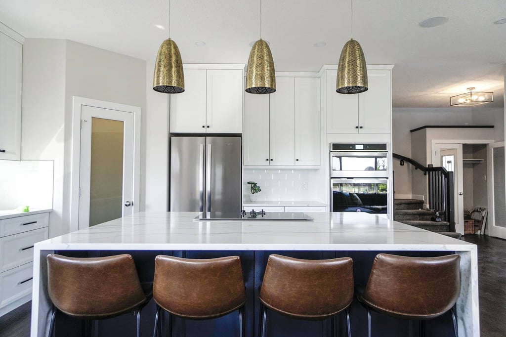 Your Ultimate Guide to Choosing a Marble or Quartz Countertop