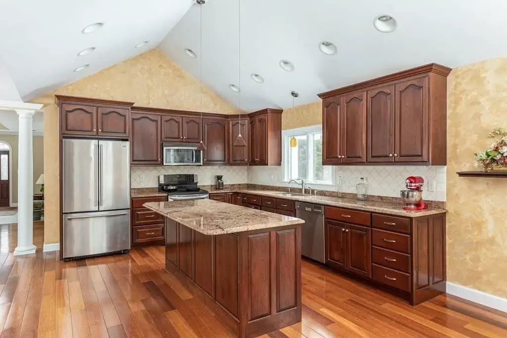 Quartz Countertops vs. Granite